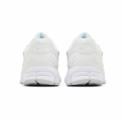 Air Zoom Vomero 5 'Chrome Toe'