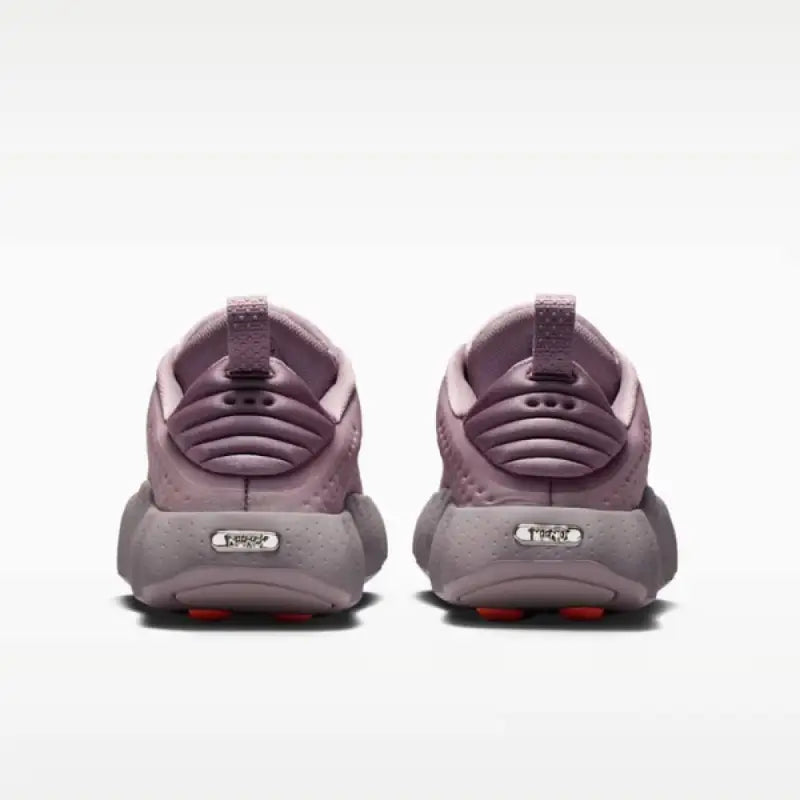Nike mind 002