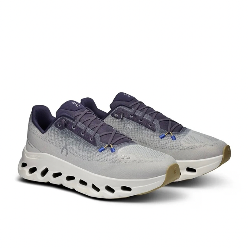 ON RUNNING CLOUDTILT
MIDNIGHT IVORY