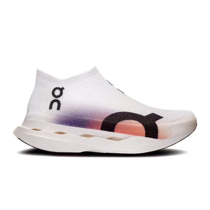 ON CLOUDBOOM STRIKE LS WHITE/FLAME