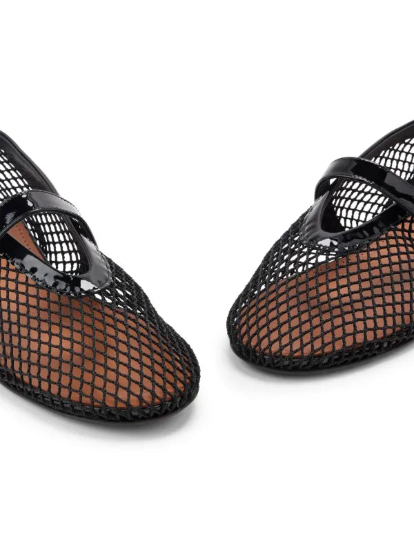 Alaïa Fishnet Ballerina Flats | Black