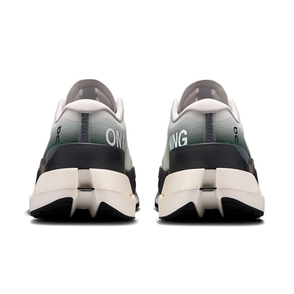 On Running Cloudboom Max White Black